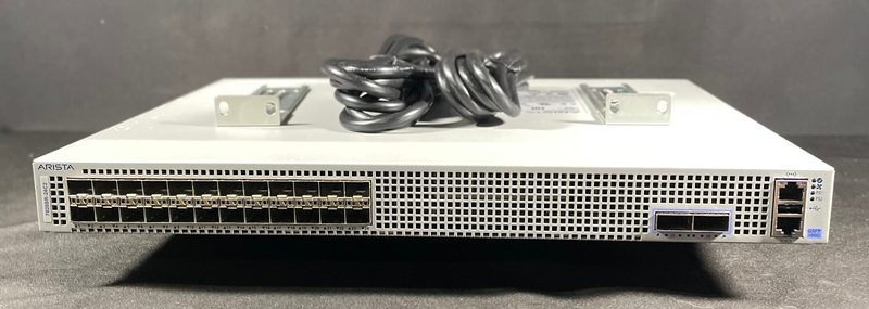 Коммутатор Arista DCS-7020SR-24C2-R