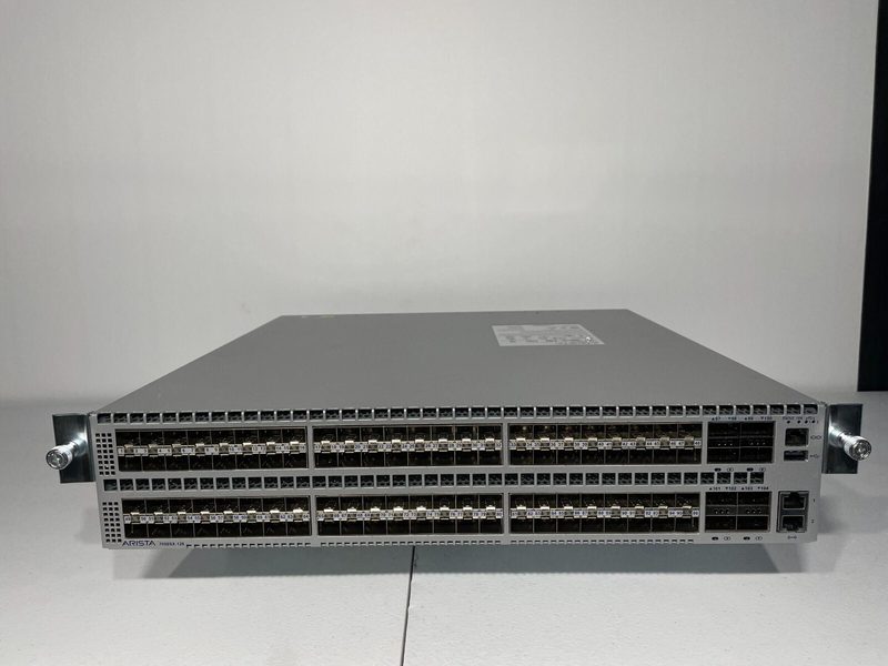 Коммутатор Arista DCS-7050SX-128