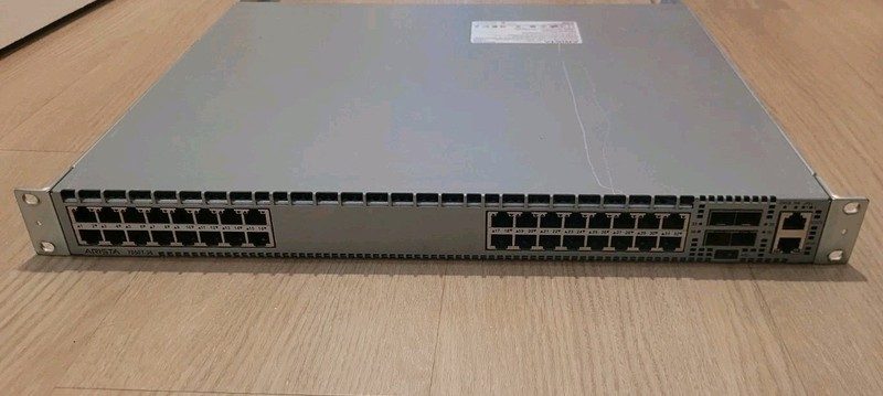 Коммутатор Arista DCS-7050T-36