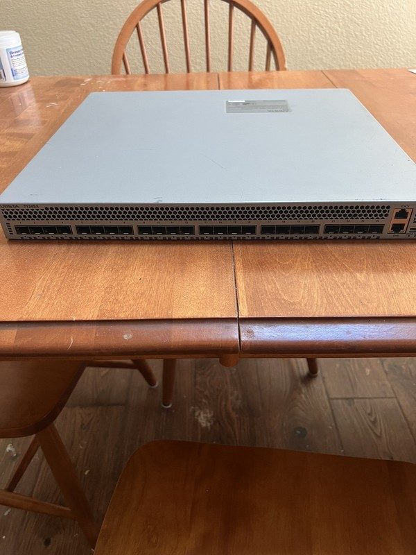 Коммутатор Arista DCS-7124SX