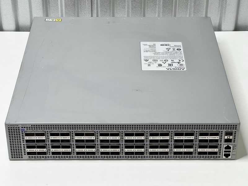 Коммутатор Arista DCS-7260CX3-64