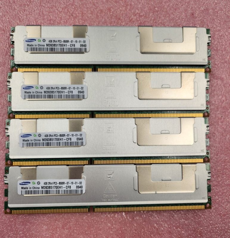 Модуль памяти Samsung DDR3-1066MZ