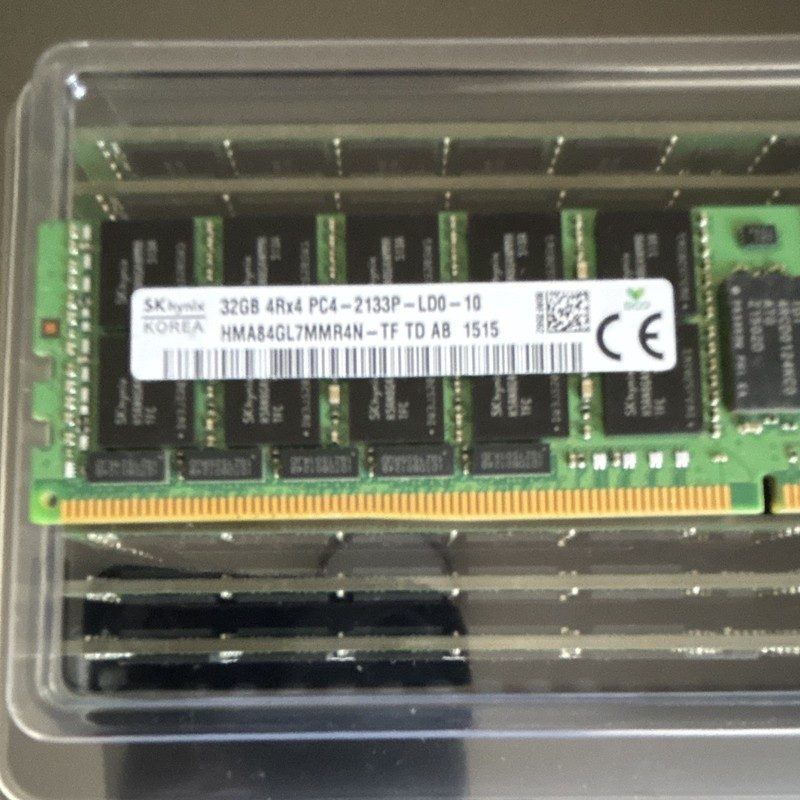 Модуль памяти Samsung DDR4-2133P