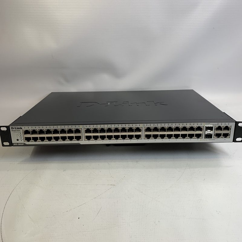 Коммутатор D-Link DES-3052P
