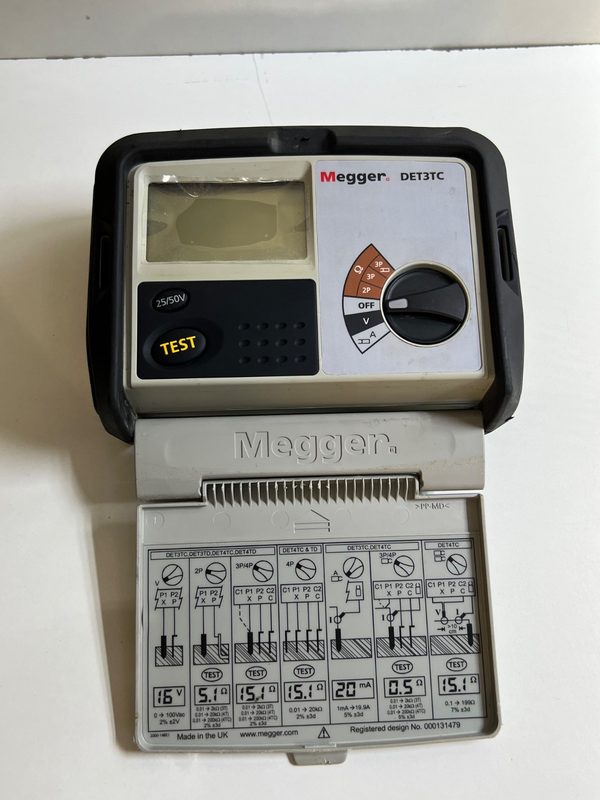 Тестер Megger DET3TC