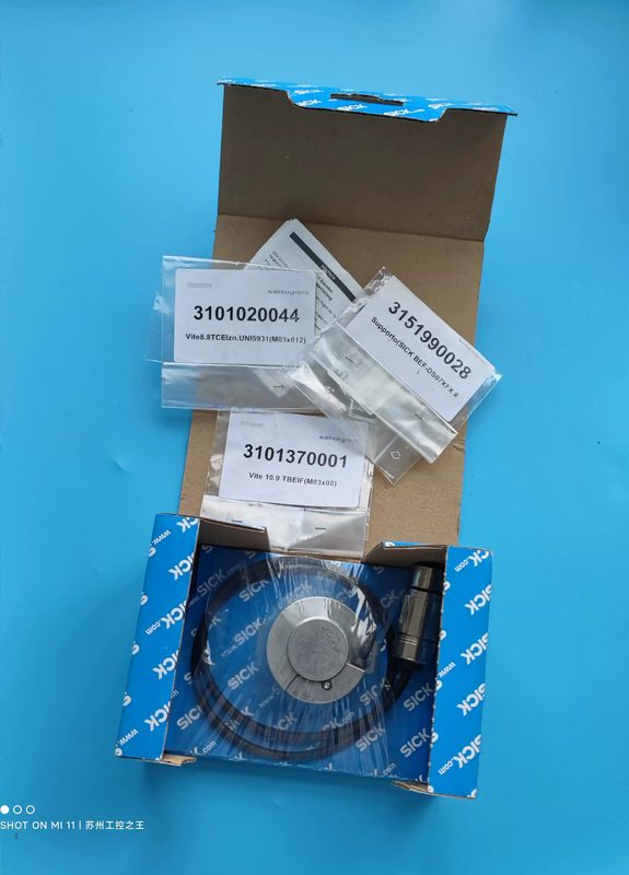Энкодер SICK DFS60B-BBAK02048