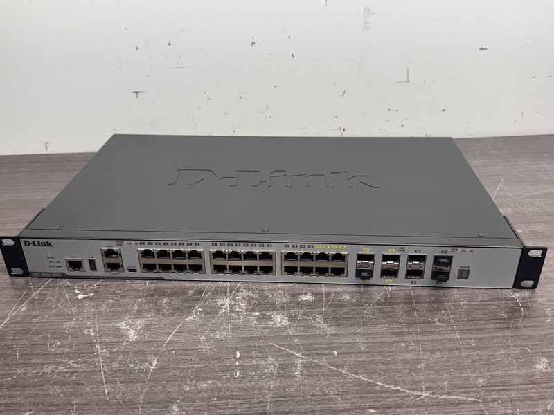 Коммутатор D-Link DGS-3630-28TC