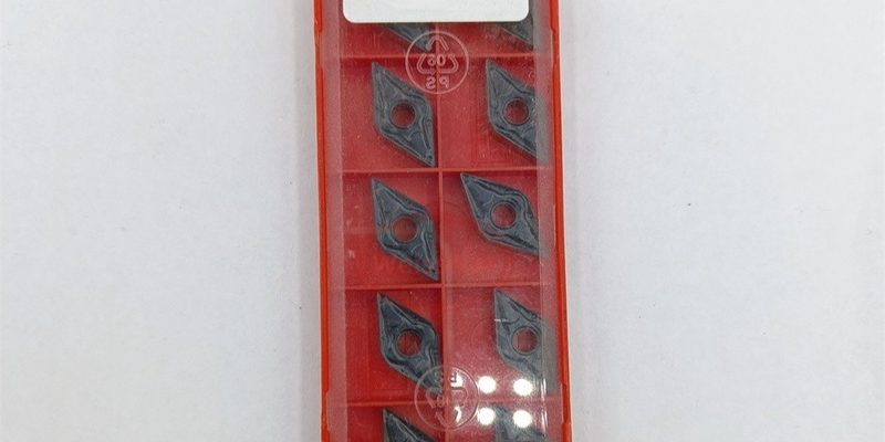 Режущий инструмент Sandvik DNMG110404-PM