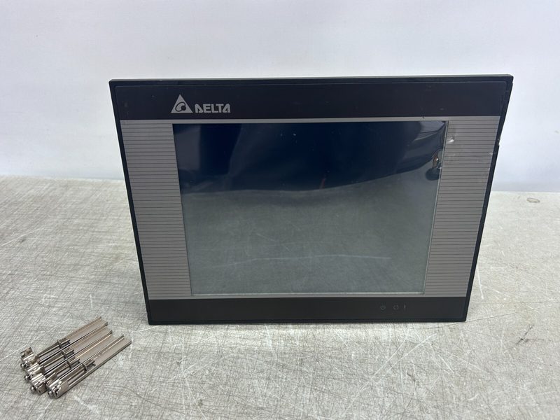 Панель оператора Delta DOP-B10E515