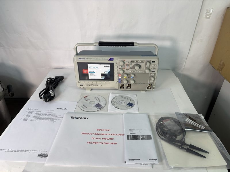 Осциллограф Tektronix DPO2002B