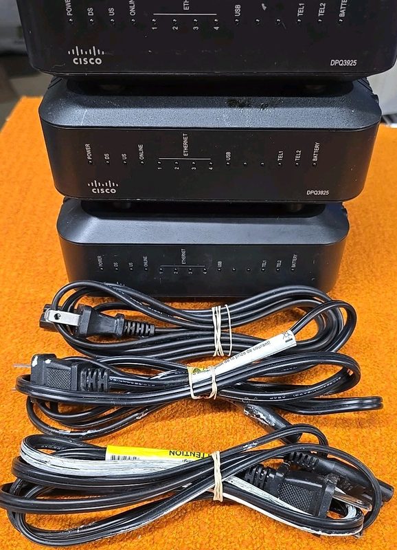 Маршрутизатор Cisco DPQ3925