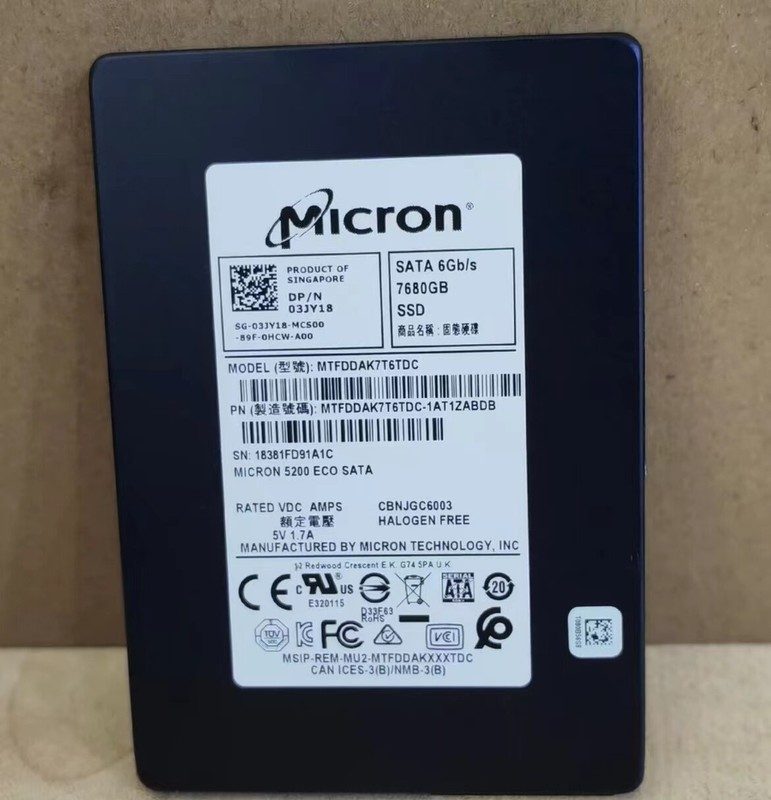 SSD-накопитель Micron DP/N03JY18