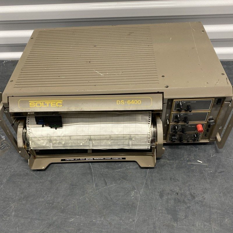 Регистратор DS-6400