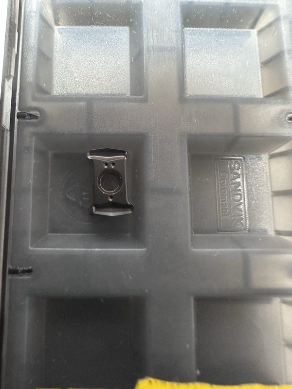 Режущий инструмент Sandvik DS20-0104-P-L5W