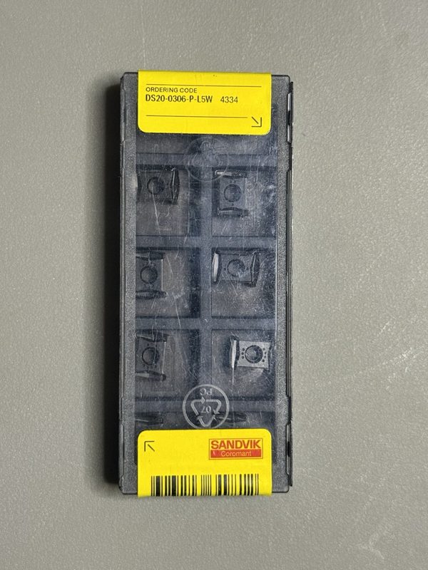 Режущий инструмент Sandvik DS20-0306-P-LSW