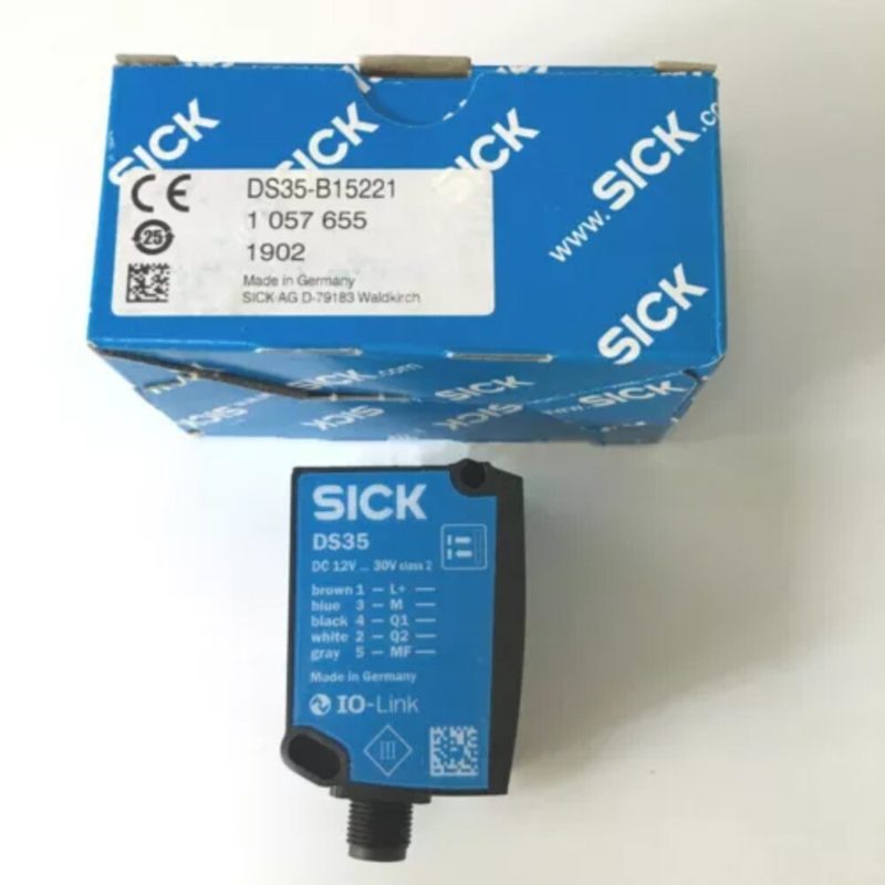 Фотоэлектрический датчик SICK DS35-B15221