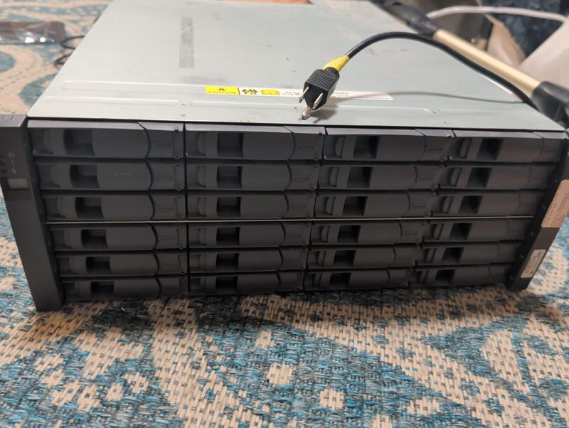 Жёсткий диск NetApp DS4243