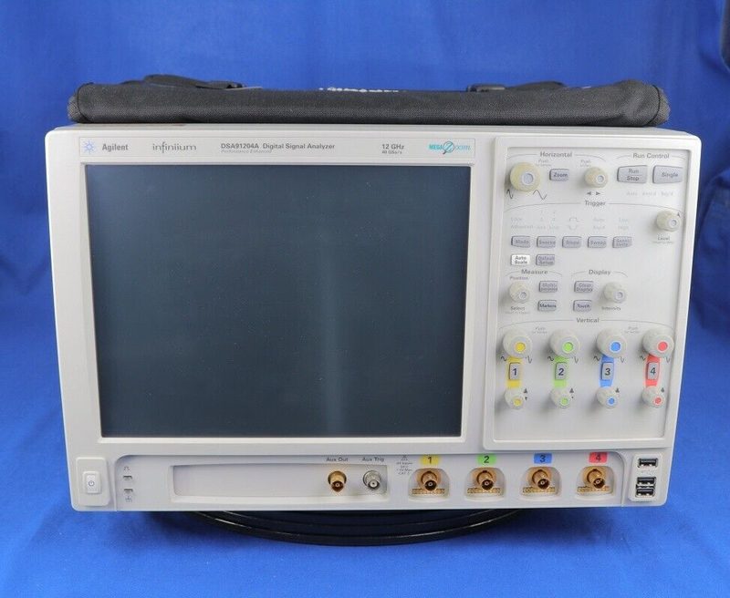 Осциллограф Keysight DSA91204A