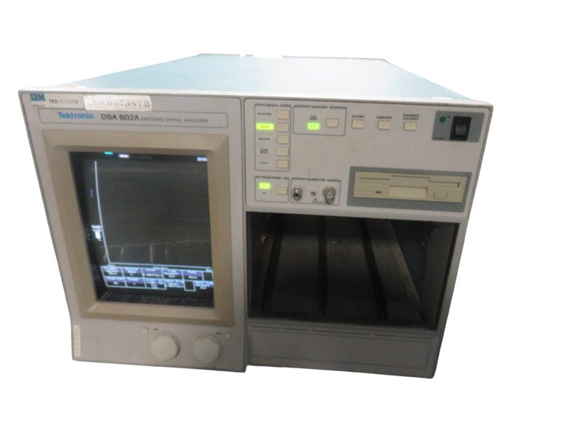 Анализатор Tektronix DSA 602