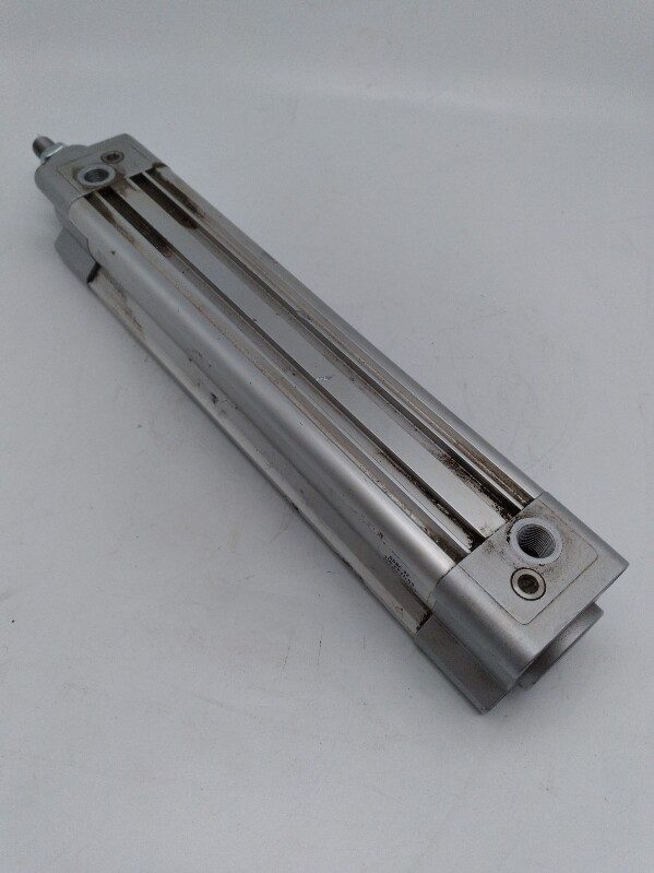 Пневмоцилиндр Festo DSBC-32-150-PPVA-N3