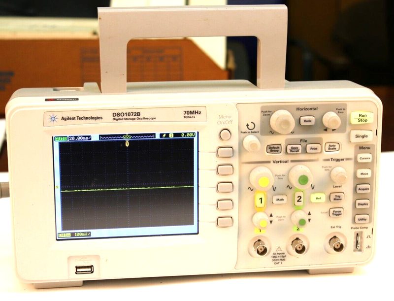 Осциллограф Keysight DSO1072B
