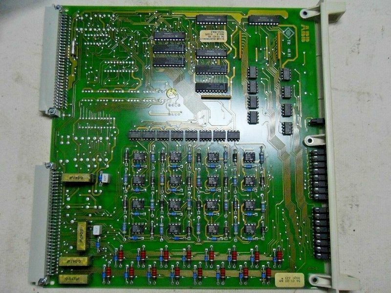Робот ABB DSQC-223