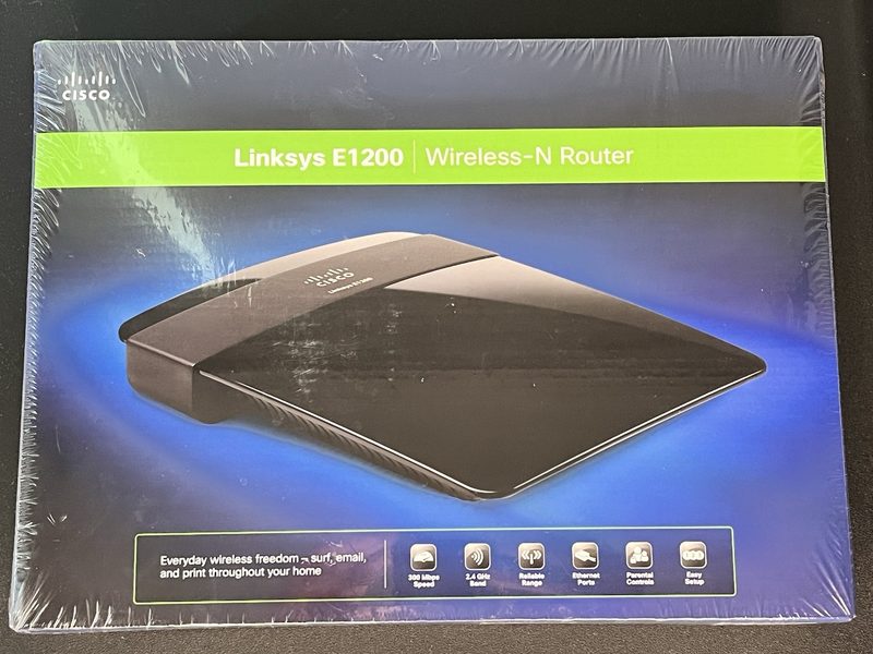 Маршрутизатор Cisco E1200-N300