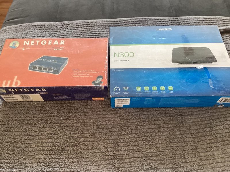 Маршрутизатор Linksys E1200-VV