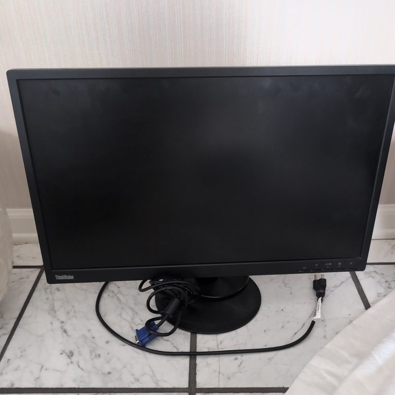 Монитор Lenovo E24-10