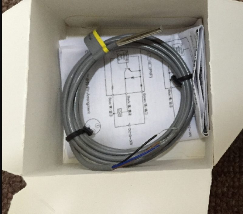 Датчик приближения Omron E2E-C1B2