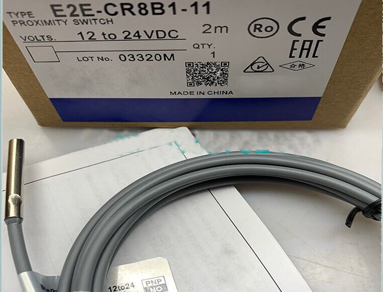 Датчик приближения Omron E2E-CR8B1-11