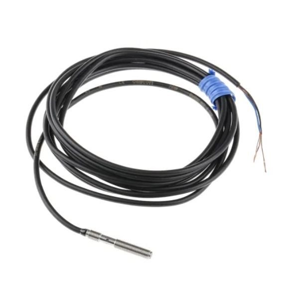 Датчик приближения Omron E2E-S04SR8-WC-C2