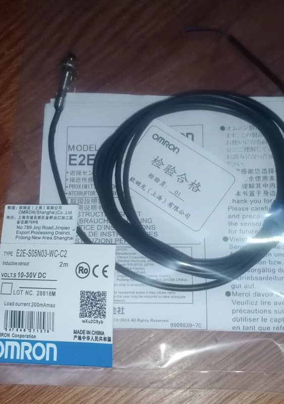Фотоэлектрический датчик Omron E2E-S05N03-WC-C2