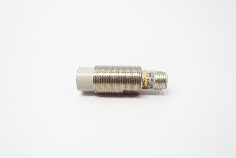 Датчик приближения Omron E2E-X10MY2-M1