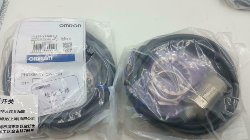 Датчик приближения Omron E2E-X18ME2-Z