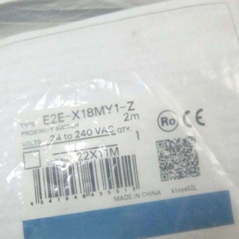 Датчик приближения Omron E2E-X18MY1-Z