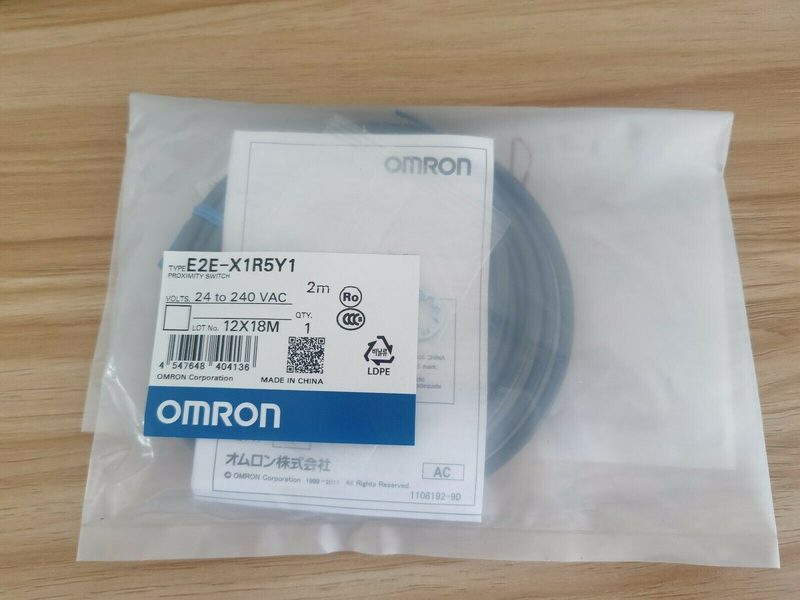 Датчик приближения Omron E2E-X1R5Y1