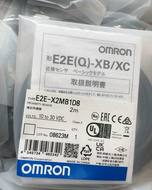 Датчик приближения Omron E2E-X2MB1D8