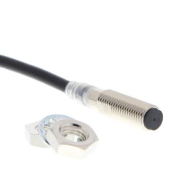 Датчик приближения Omron E2E-X3C18