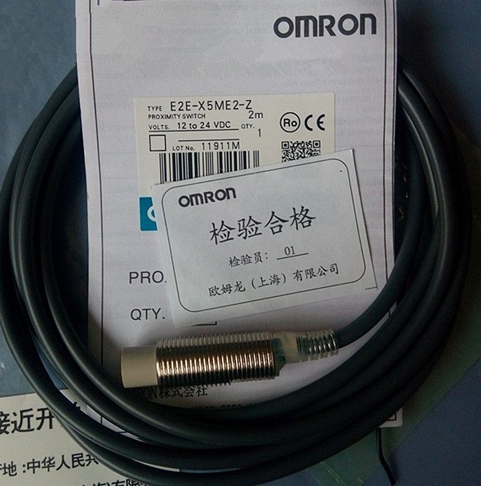 Датчик приближения Omron E2E-X5ME2-Z