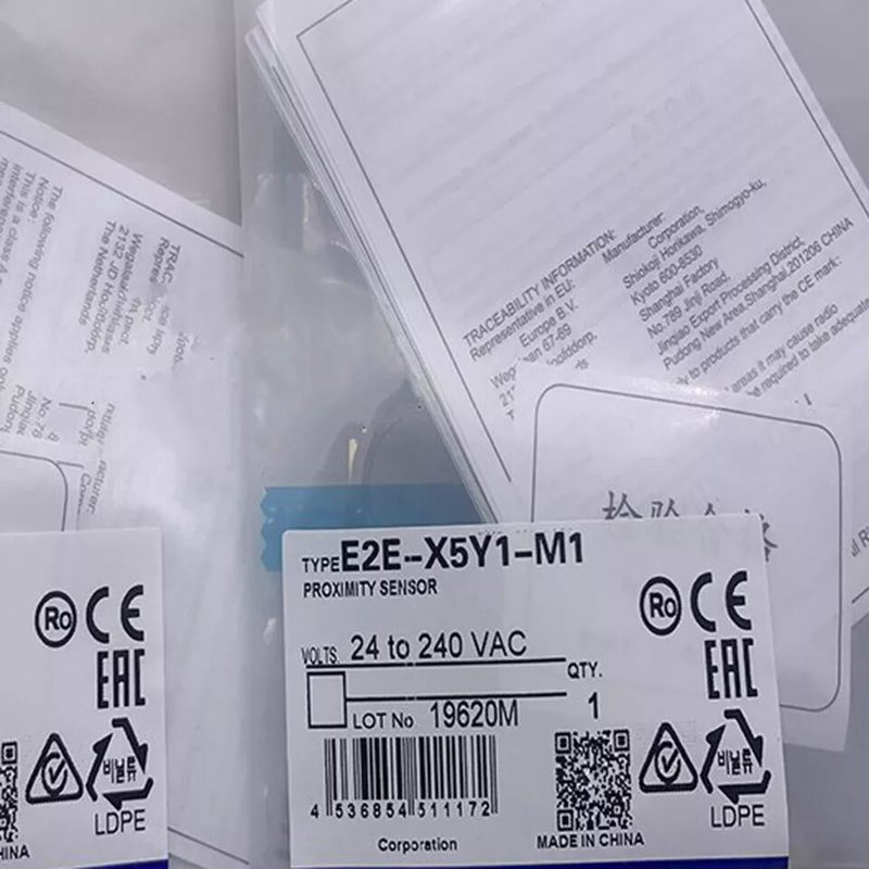 Датчик приближения Omron E2E-X5Y1-M1