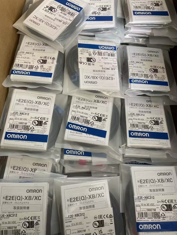 Датчик приближения Omron E2E-X6C312