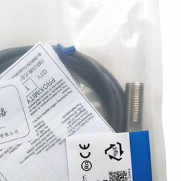 Датчик приближения Omron E2E-X8MD2-M1J