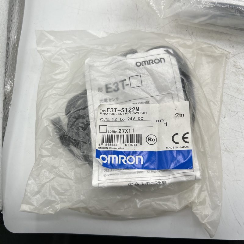 Фотоэлектрический датчик Omron E3T-ST22M