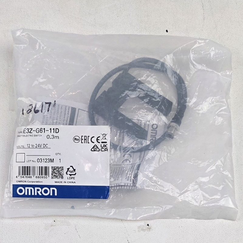 Фотоэлектрический датчик Omron E3Z-G61-11D