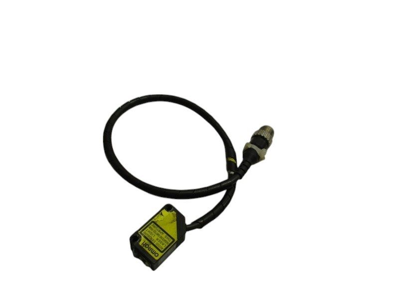 Фотоэлектрический датчик Omron E3Z-LR81-M1J