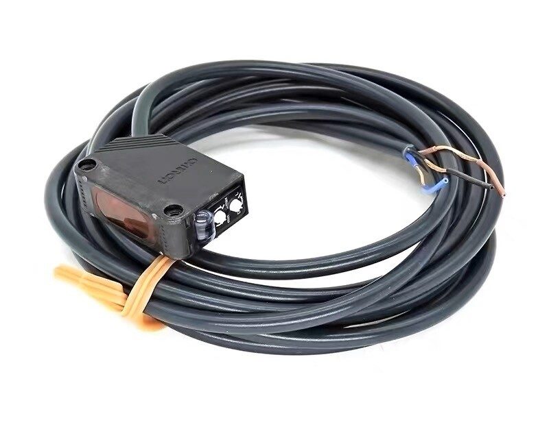 Датчик приближения Omron E3Z-LS62