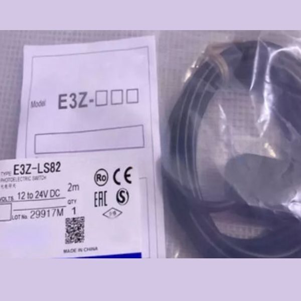 Фотоэлектрический датчик Omron E3Z-LS82