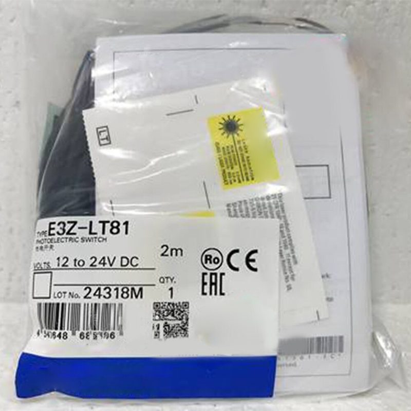Фотоэлектрический датчик Omron E3Z-LT81