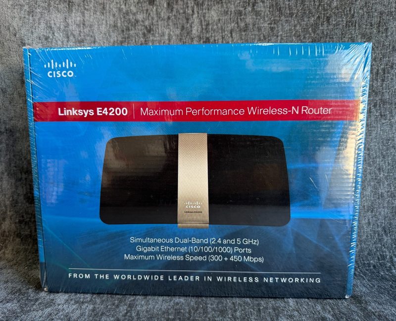 Маршрутизатор Cisco E4200